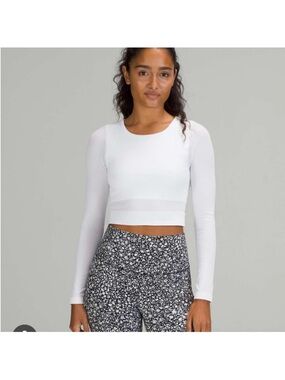Lululemon Ebb to Street Long-Sleeve Crop Top